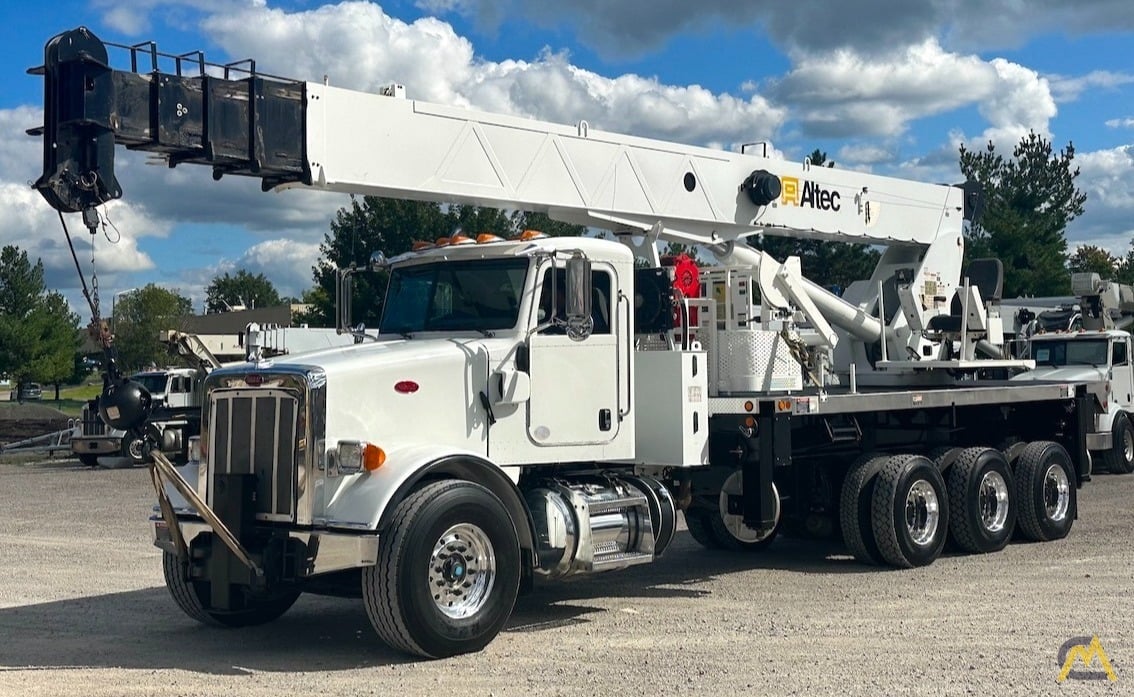 AC38-127S Telescopic Boom Truck Crane-image