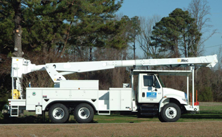 Altec AM900P Bucket Truck-image
